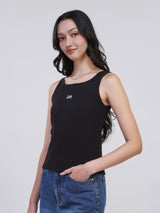 เสื้อกล้ามผู้หญิง คอลเลคชั่น ON THE GO SLIM FIT สีดำ