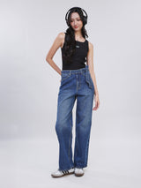 เสื้อกล้ามผู้หญิง คอลเลคชั่น ON THE GO SLIM FIT สีดำ