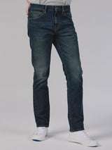 กางเกงยีนส์ผู้ชาย คอลเลคชั่น LEE SORT ZED FIT เอวกลาง ทรงเข้ารูป สียีนส์กลาง