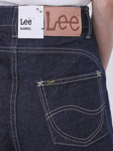 กางเกงยีนส์ผู้หญิง BARREL FIT เอวกลาง ทรงขากว้าง สียีนส์เข้ม