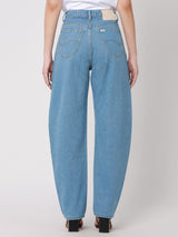 กางเกงยีนส์ผู้หญิง BARREL FIT เอวกลาง ทรงขากว้าง สียีนส์อ่อน