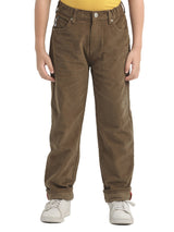 REGULAR FIT LEE X AKID FROM YESTERDAY COLLECTION MID RISE BOY'S PANTS BROWN