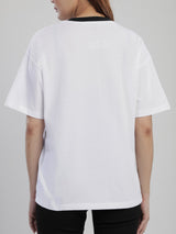 เสื้อยืดแขนสั้นผู้หญิง OVERSIZE FIT สีขาว