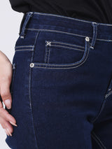 กางเกงยีนส์ผู้หญิง BOOTCUT FIT เอวสูง ทรงตรง-ขาม้า สียีนส์เข้ม