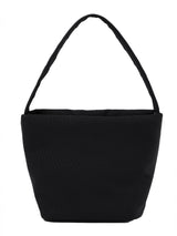 กระเป๋าผู้หญิง CROSSBODY SADDLE BAG FIT สีดำ