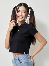 เสื้อยืดแขนสั้นผู้หญิง คอลเลคชั่น LEE PINK CROP FIT สีดำ