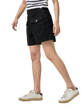 กางเกงขาสั้นผู้หญิง คอลเลคชั่น LEE PINK สีดำ