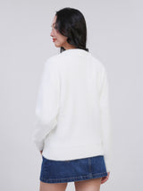 เสื้อสเวตเชิ้ตผู้หญิง คอลเลคชั่น ON THE GO ทรงตรง สีขาว