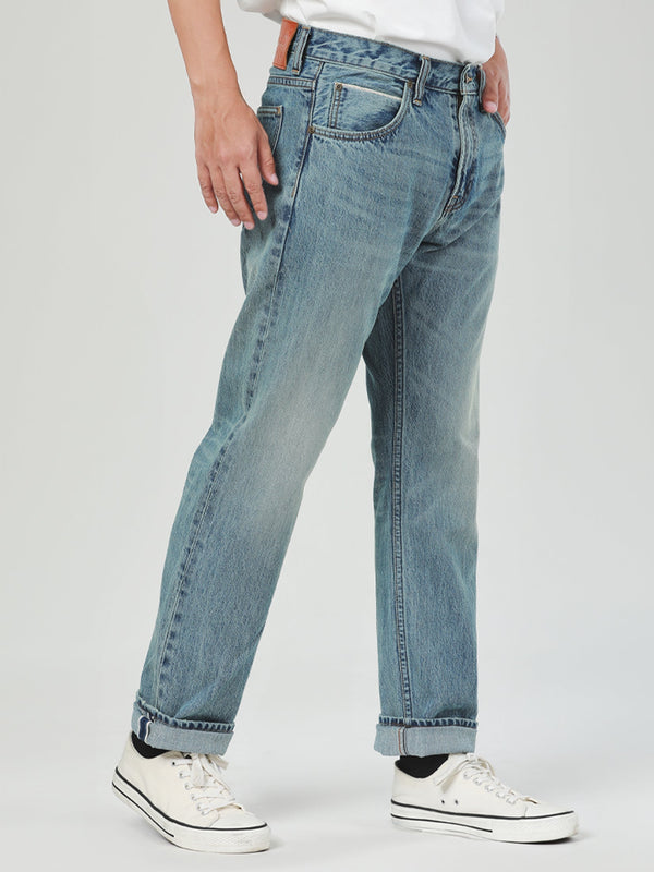 กางเกงยีนส์ผู้ชาย คอลเลคชั่น LEE RIDERS KNOX FIT เอวกลาง ทรงตรง สียีนส์อ่อน