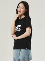 เสื้อยืดแขนสั้นผู้หญิง ทรงตรง สีดำ