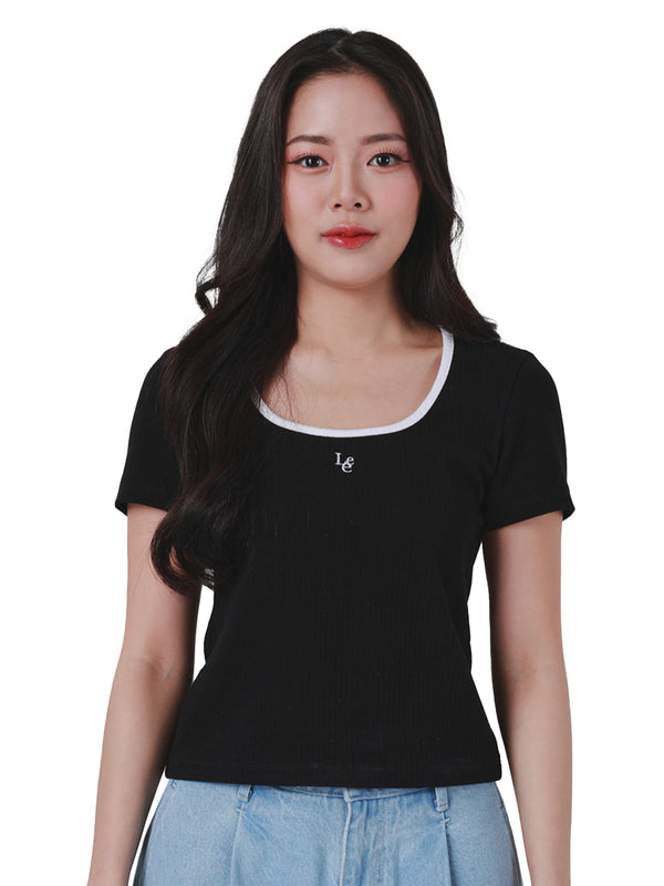 เสื้อยืดแขนสั้นผู้หญิง คอลเลคชั่น LEE PINK SLIM FIT สีดำ