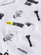 เสื้อเชิ้ตแขนสั้นผู้ชาย คอลเลคชั่น LEE X MIGHTY JAXX COMFORT FIT สีขาว