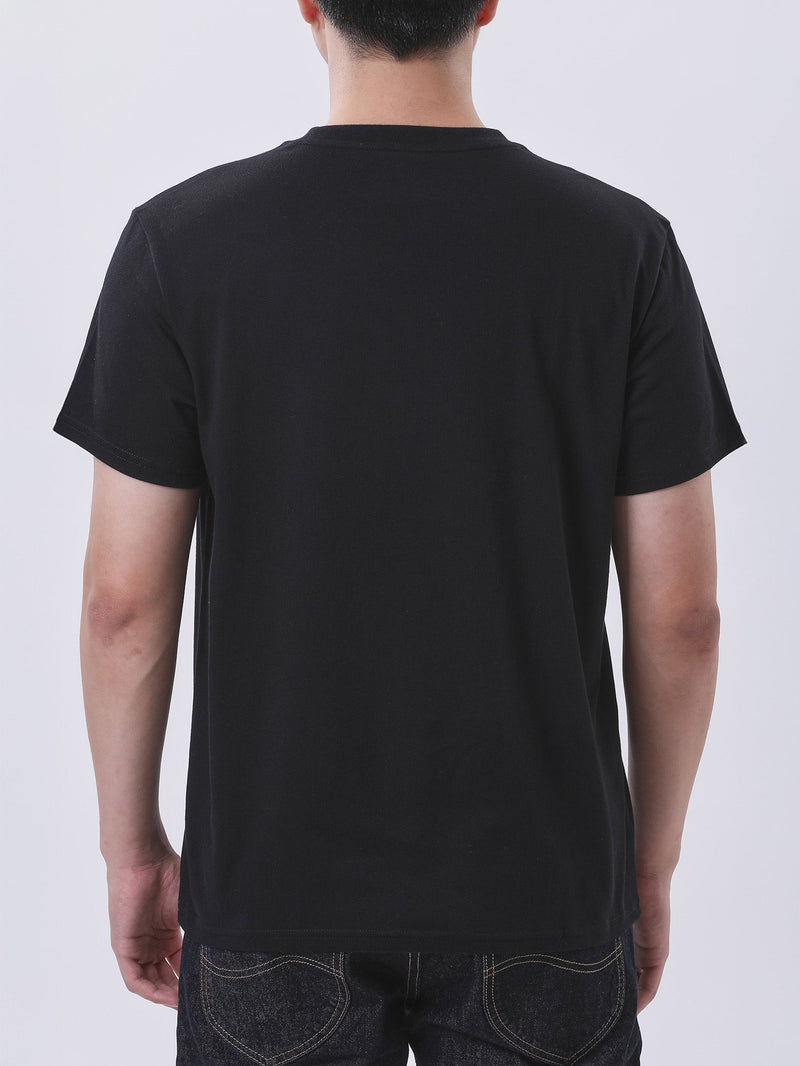 เสื้อยืดแขนสั้นผู้ชาย ทรงตรง สีดำ