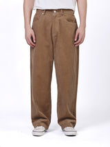 กางเกงขายาวลูกฟูกผู้ชาย คอลเลคชั่น LEE X AKID FROM YESTERDAY BAGGY FIT เอวสูง ทรงกระบอกใหญ่ สีเบจ