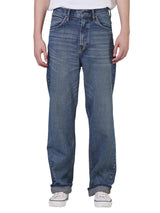 กางเกงยีนส์ผู้ชาย EASY RIDERS FIT เอวกลาง ทรงตรง สียีนส์กลาง