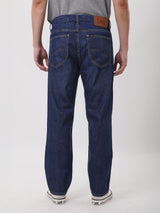 กางเกงยีนส์ผู้ชาย DEAN FIT เอวกลาง ทรงตรง สียีนส์กลาง