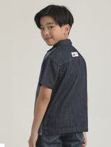 เสื้อเชิ้ตแขนสั้นเด็กผู้ชาย คอลเลคชั่น LEE X AKID FROM YESTERDAY ทรงตรง สียีนส์กลาง