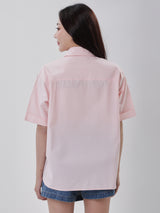 เสื้อเชิ้ตแขนสั้นผู้หญิง คอลเลคชั่น DENIM OBSESSION OVERSIZE FIT สีชมพู