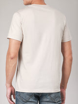 เสื้อยืดแขนสั้นผู้ชาย ทรงตรง สีน้ำตาล