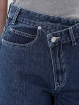 กางเกงยีนส์ผู้หญิง คอลเลคชั่น DENIM OBSESSION WIDE LEG FIT เอวสูง ทรงขากว้าง สียีนส์กลาง
