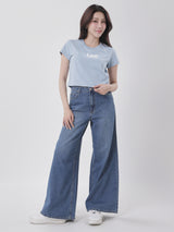 กางเกงยีนส์ผู้หญิง คอลเลคชั่น DENIM OBSESSION WIDE LEG FIT เอวสูง ทรงขากว้าง สียีนส์กลาง