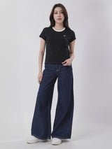 เสื้อยืดแขนสั้นผู้หญิง SLIM FIT สีดำ