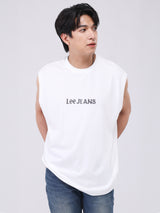 เสื้อยืดแขนกุดผู้ชาย COMFORT FIT สีขาว