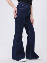 กางเกงยีนส์ผู้หญิง BOOTCUT FIT เอวสูง ทรงตรง-ขาม้า สียีนส์เข้ม