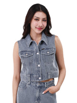เสื้อกั๊กผู้หญิง CROPPED FIT สียีนส์อ่อน