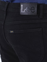 กางเกงยีนส์ผู้ชาย ZED FIT เอวกลาง ทรงเข้ารูป สีดำ