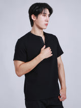 REGULAR FIT ON THE GO COLLECTION MEN'S SHORT SLEEVE T-SHIRT BLACK