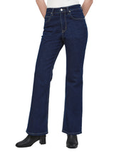 กางเกงยีนส์ผู้หญิง BOOTCUT FIT เอวสูง ทรงตรง-ขาม้า สียีนส์กลาง
