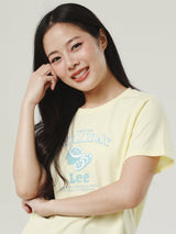 เสื้อยืดแขนสั้นผู้หญิง ทรงตรง สีเหลือง
